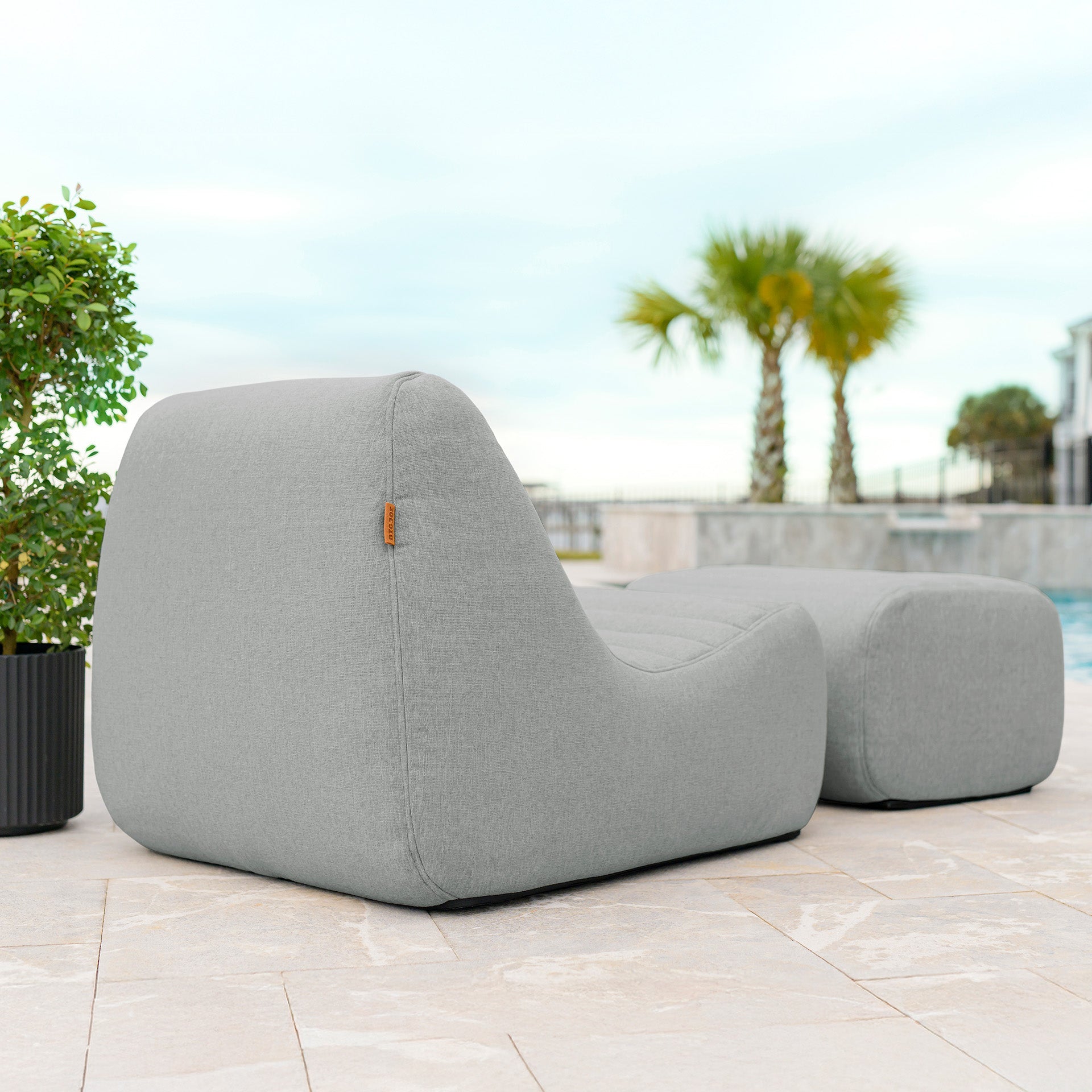Solvana™ Primary Outdoor Chair